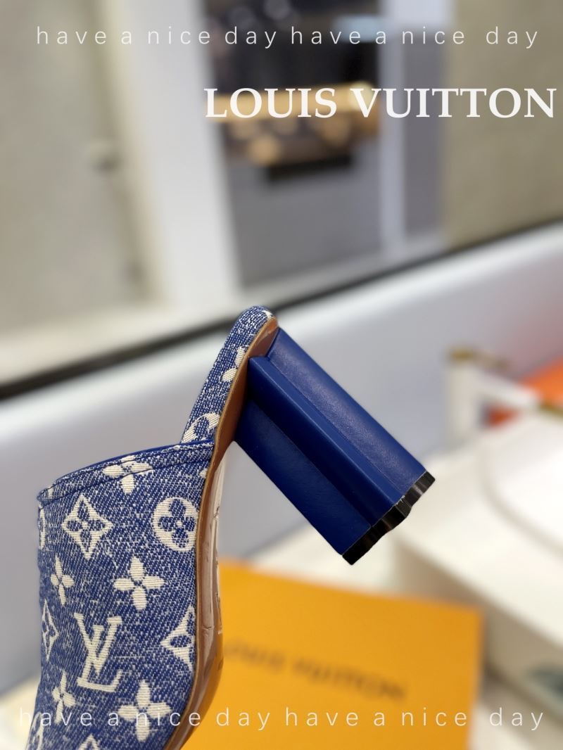 Louis Vuitton Slippers